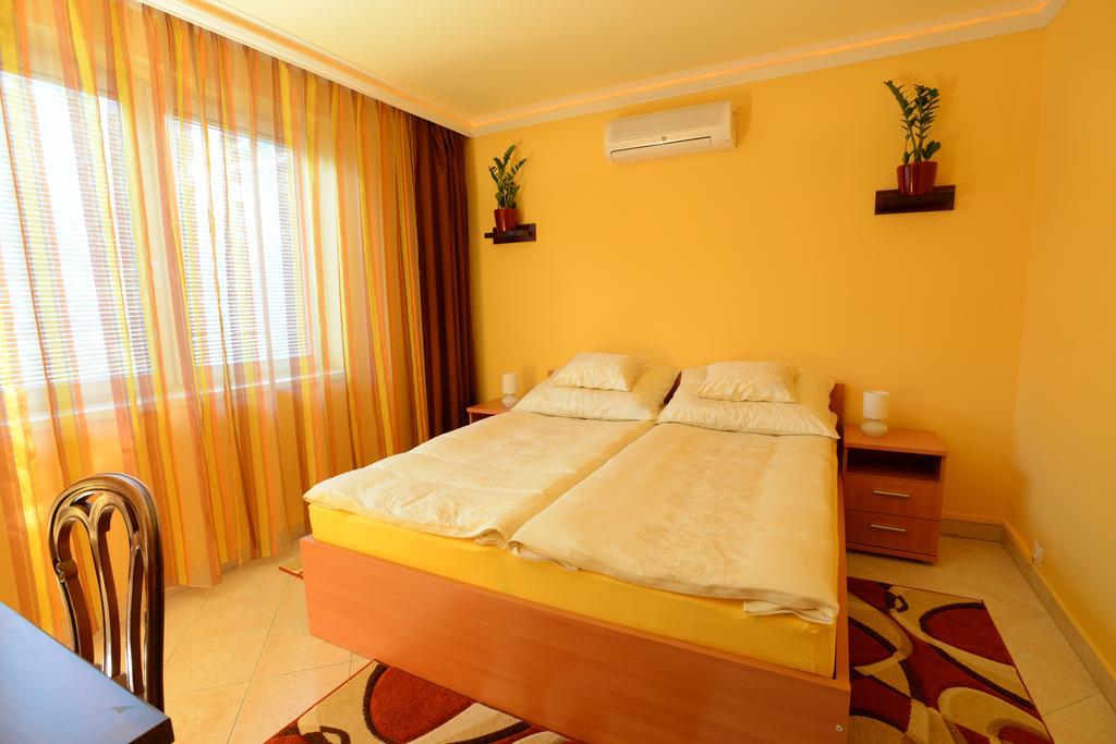 Nexus Vendeghaz Szeged Aparthotel Ruang foto