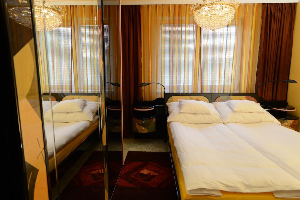 Nexus Vendeghaz Szeged Aparthotel Ruang foto
