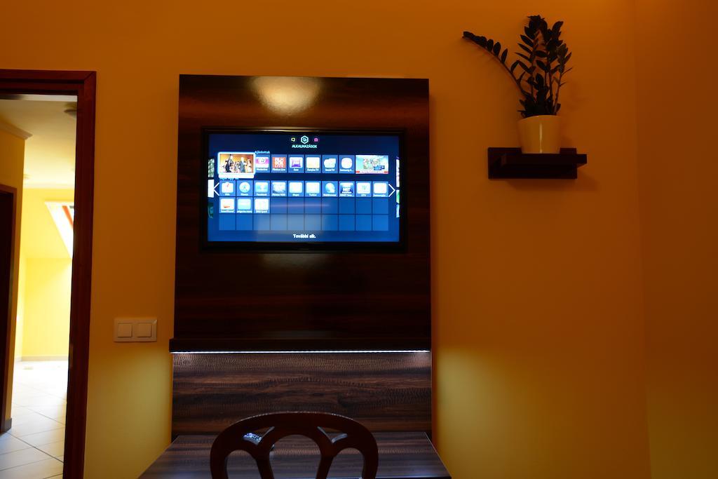 Nexus Vendeghaz Szeged Aparthotel Ruang foto