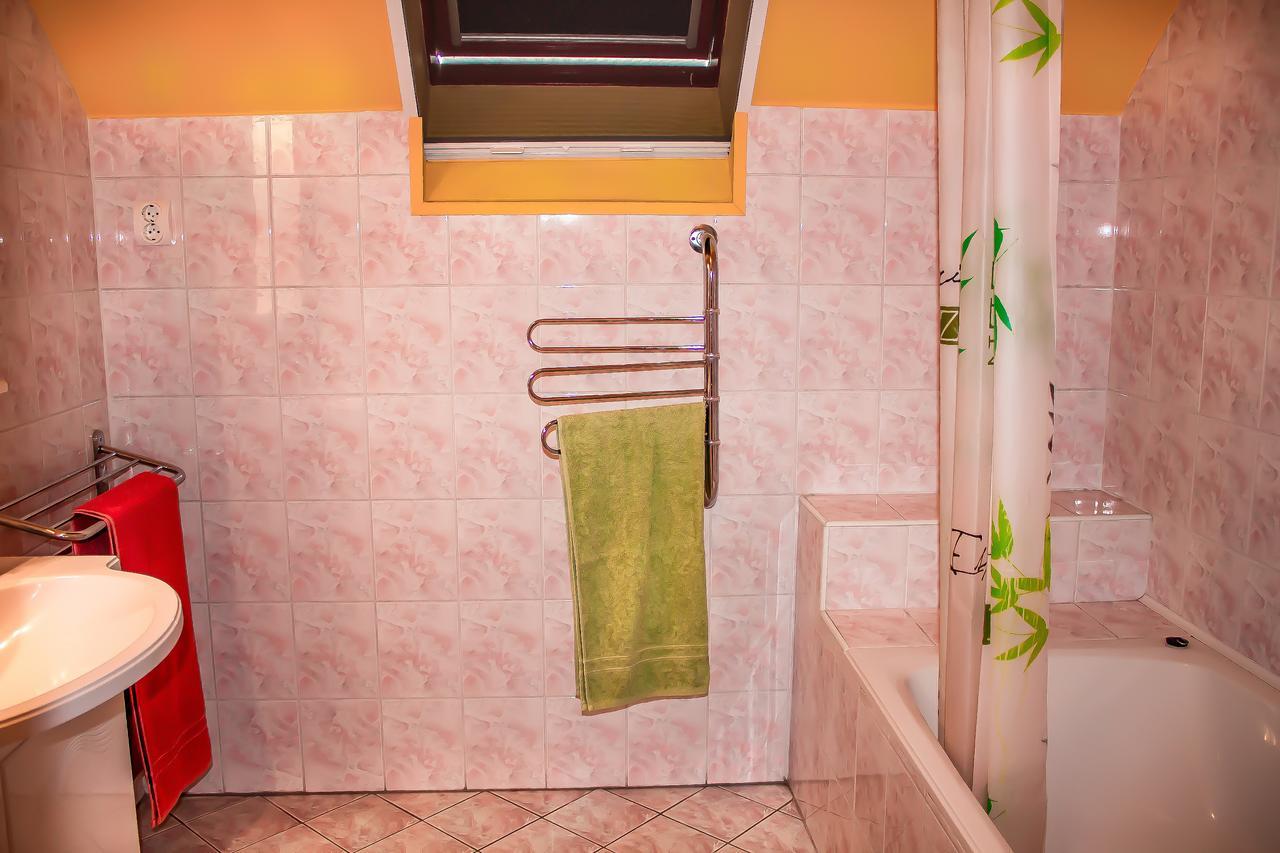 Nexus Vendeghaz Szeged Aparthotel Bagian luar foto